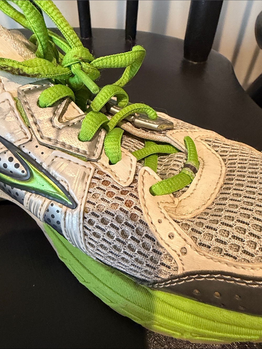 Brooks Women's GTS Adrenaline Neon Green, White, and Gray Running Sneakers - Picture 12 of 12